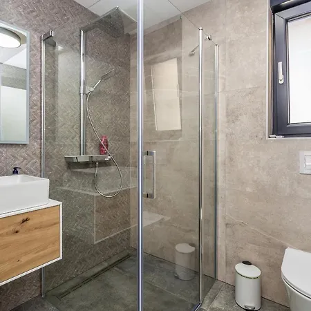 Dei Tramonti With Private Pool 빌라 Linardići