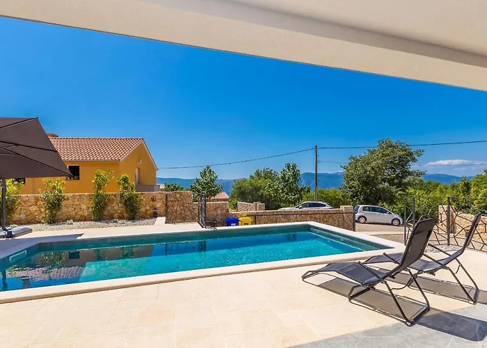 Dei Tramonti With Private Pool